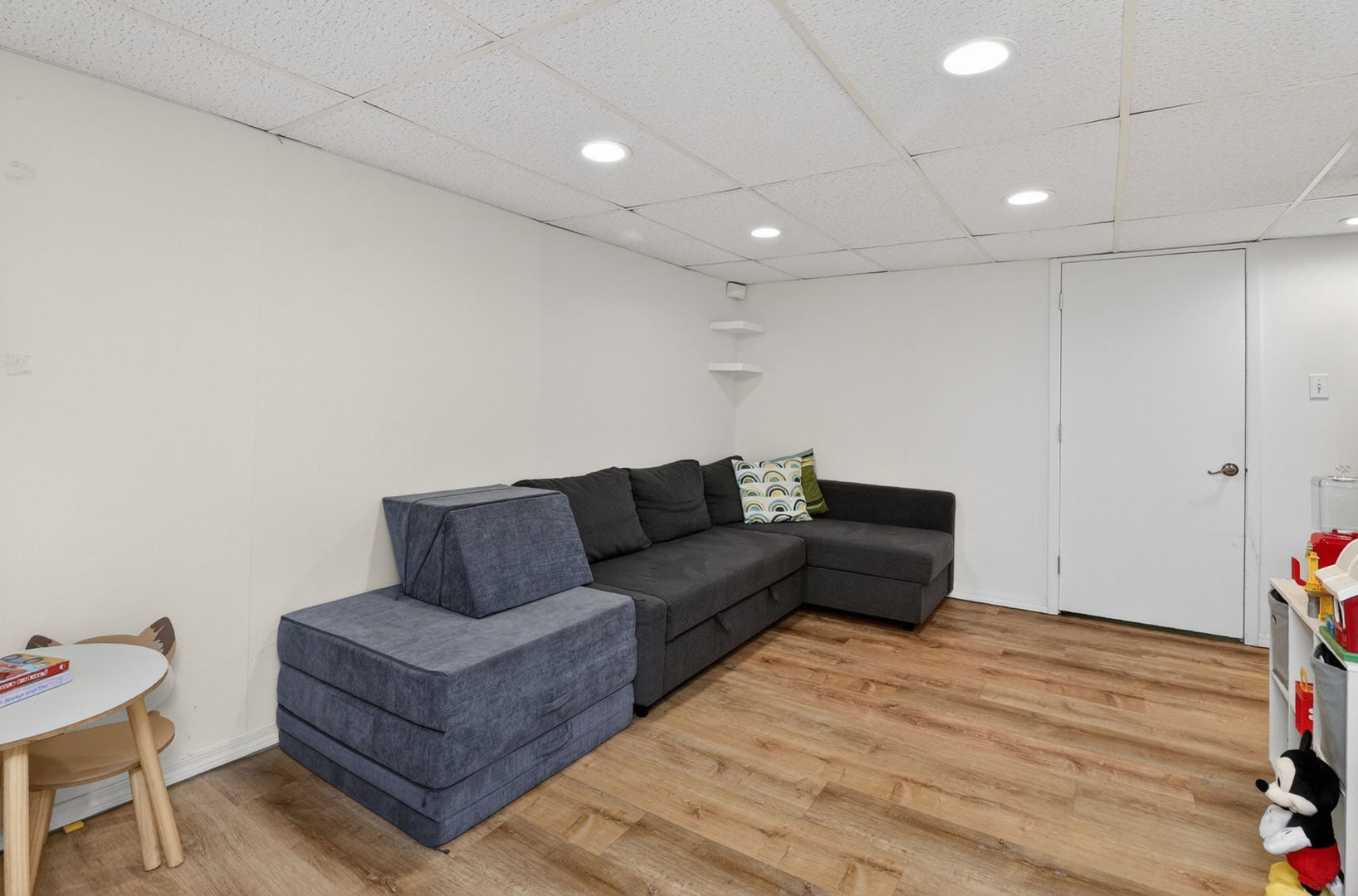Gallery Image 13