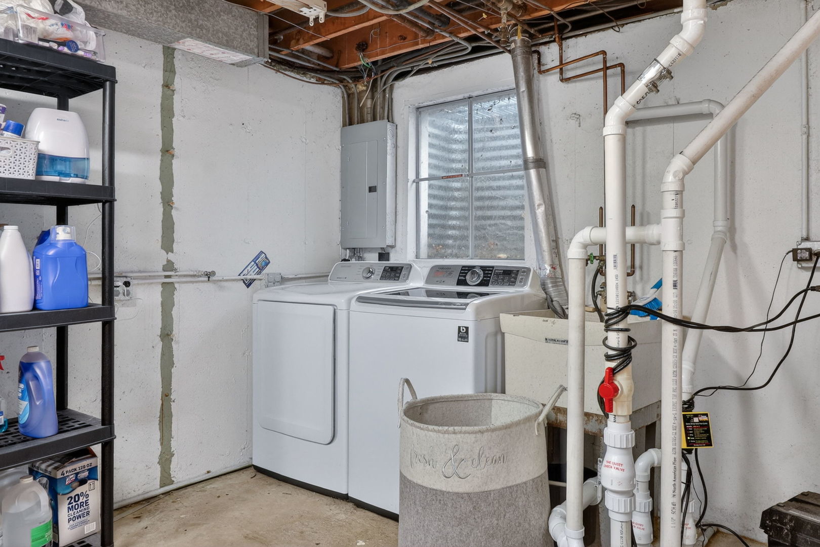 Gallery Image 15