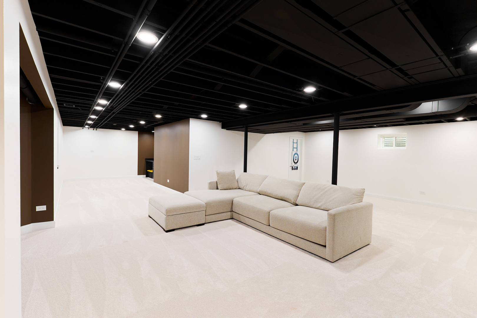Gallery Image 36