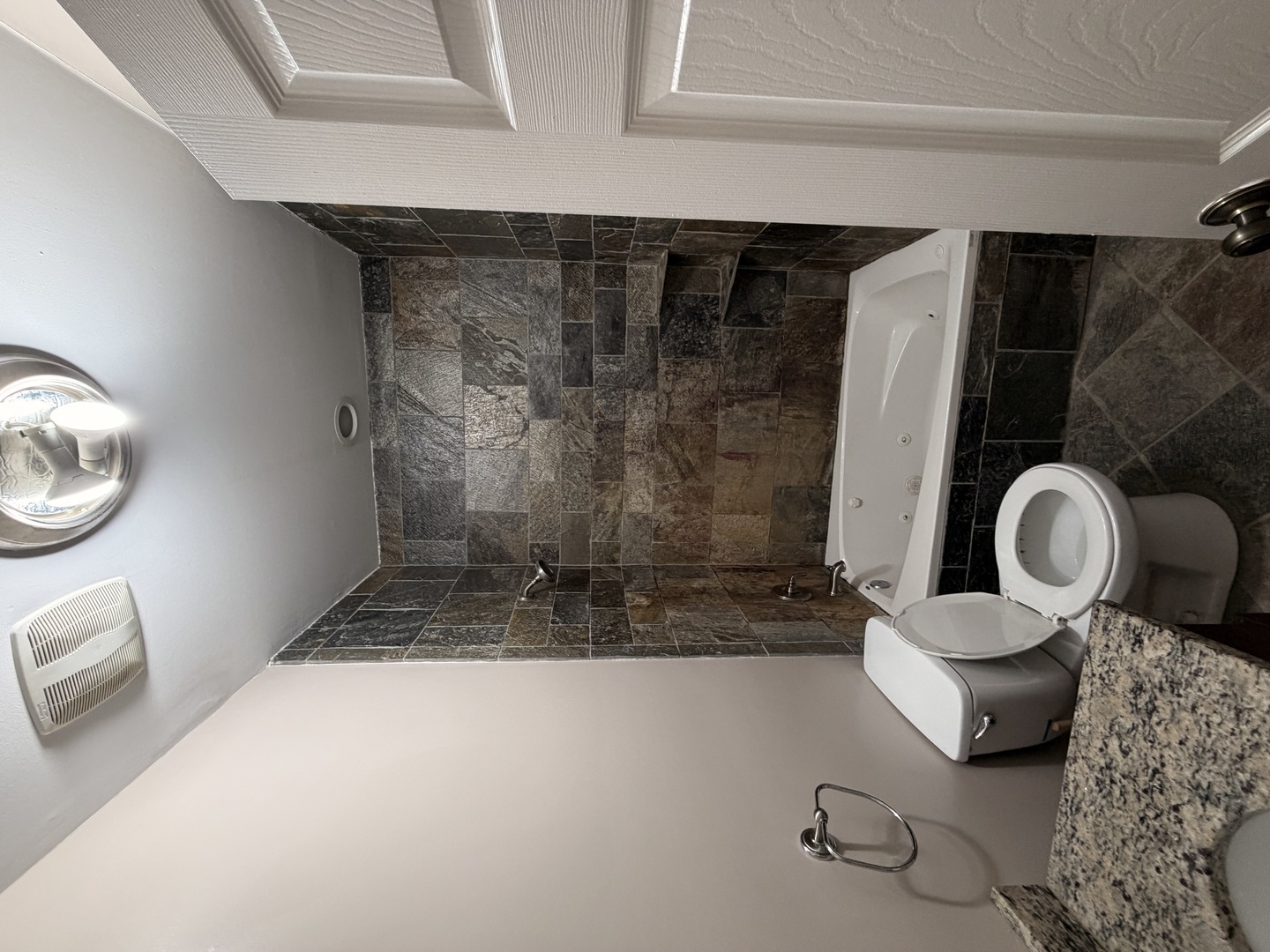 Gallery Image 21