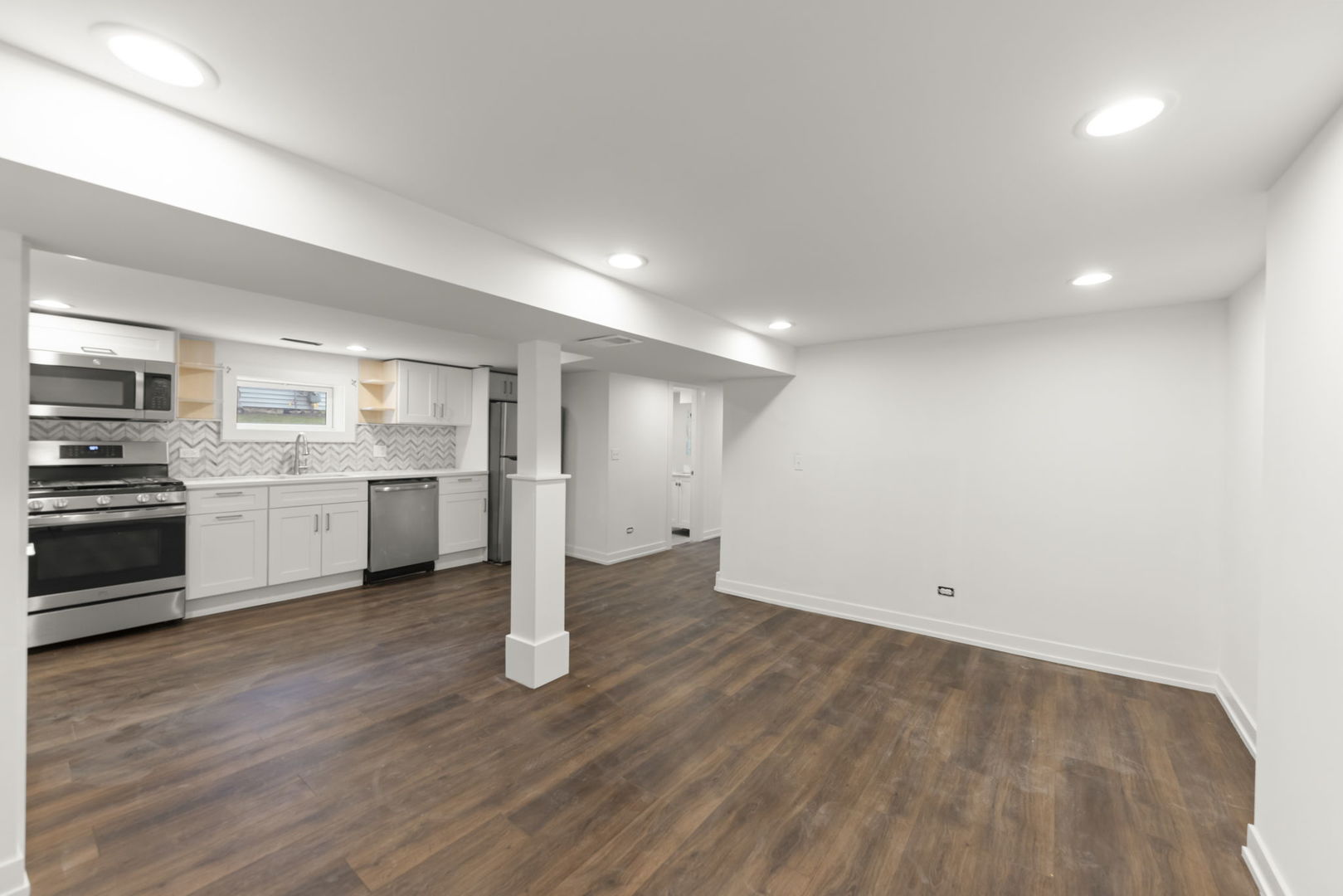 Gallery Image 30