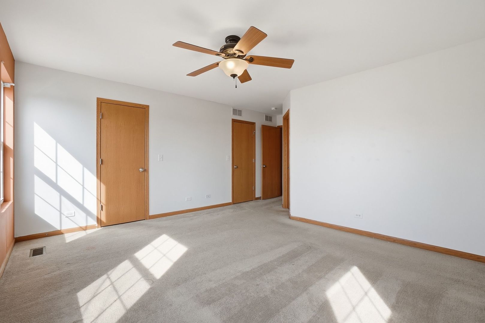 Gallery Image 18