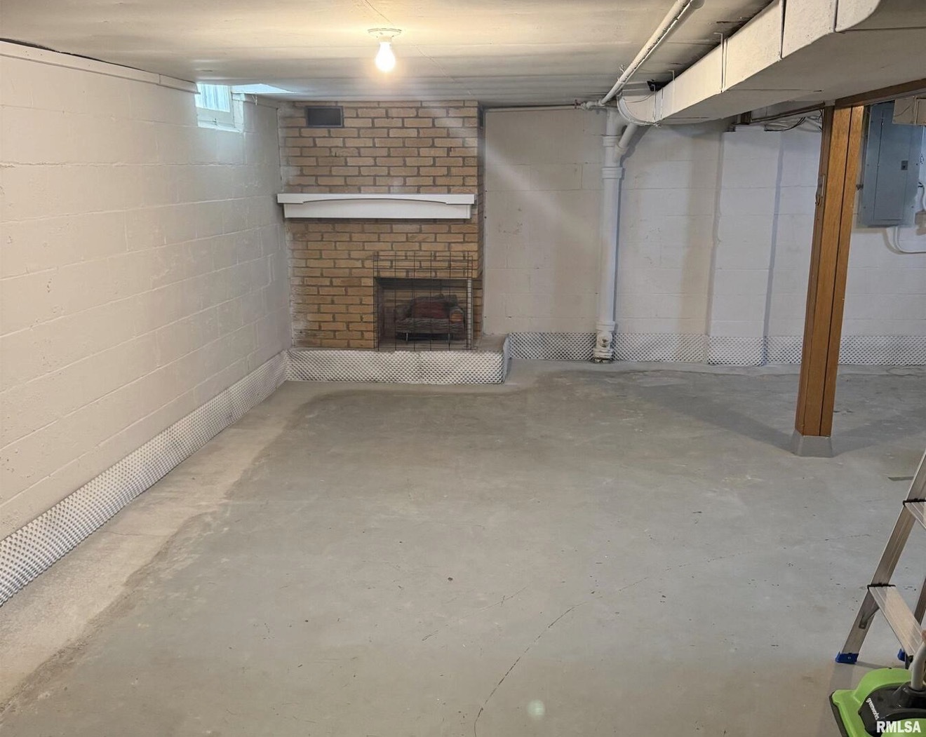 Gallery Image 11