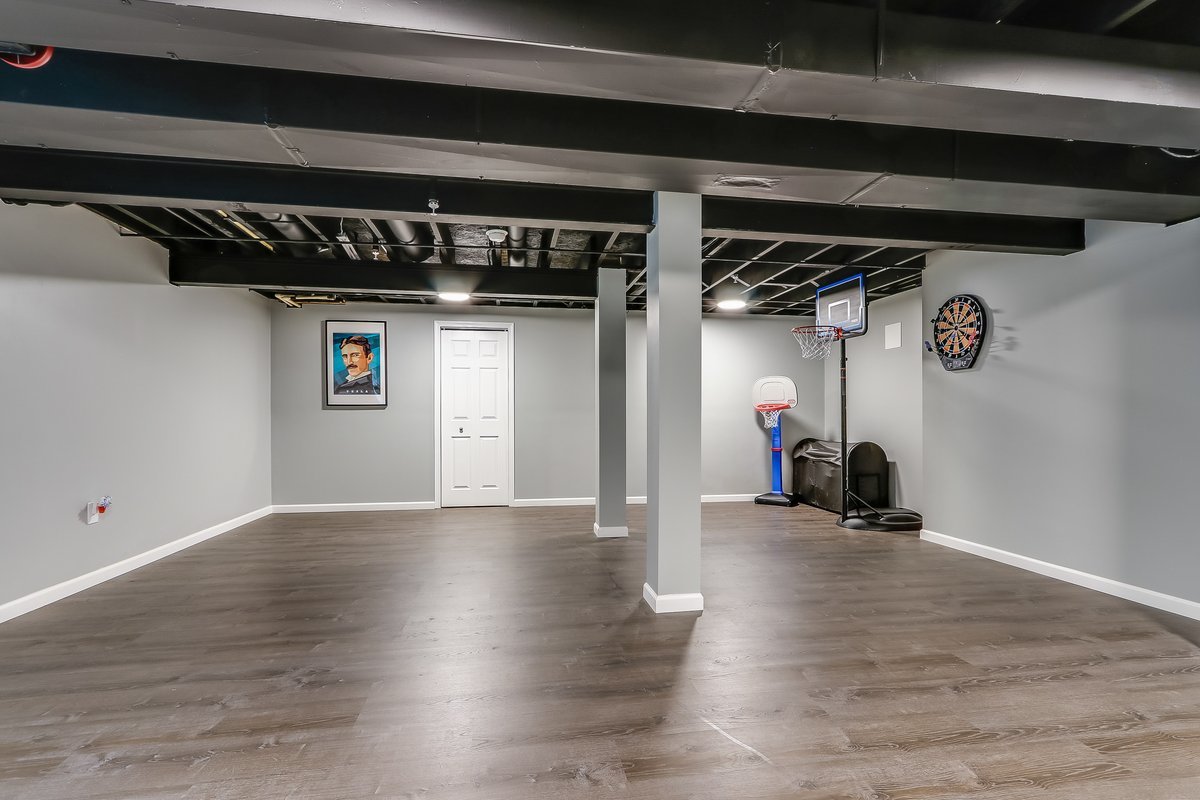 Gallery Image 37
