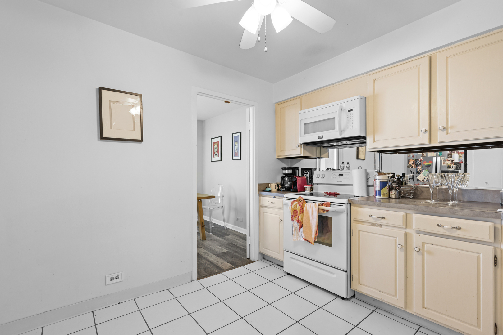 Gallery Image 16