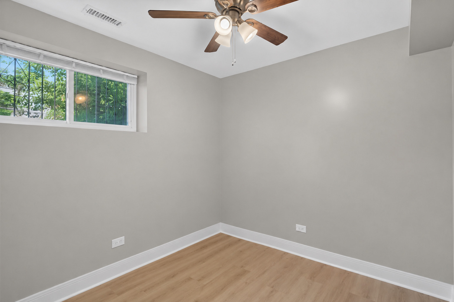 Gallery Image 30