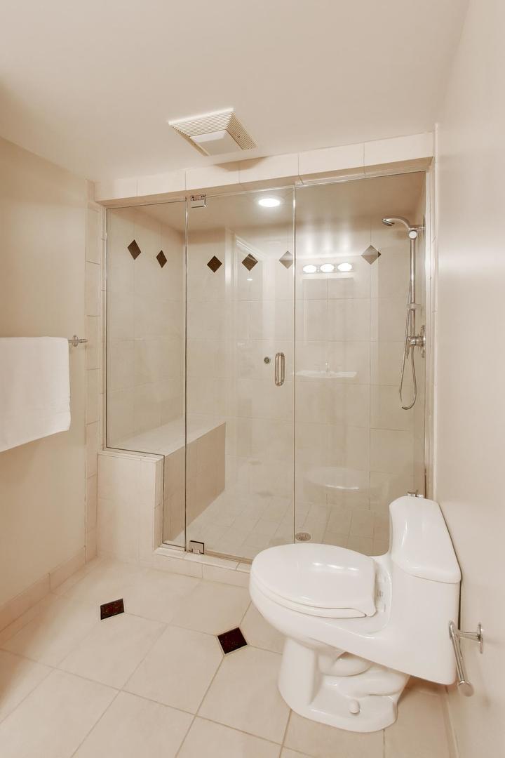 Gallery Image 39