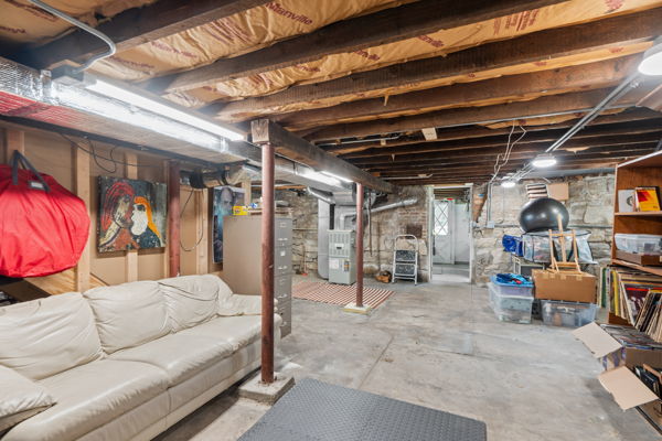 Gallery Image 17