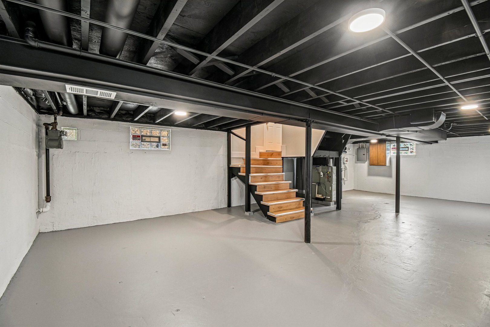 Gallery Image 17