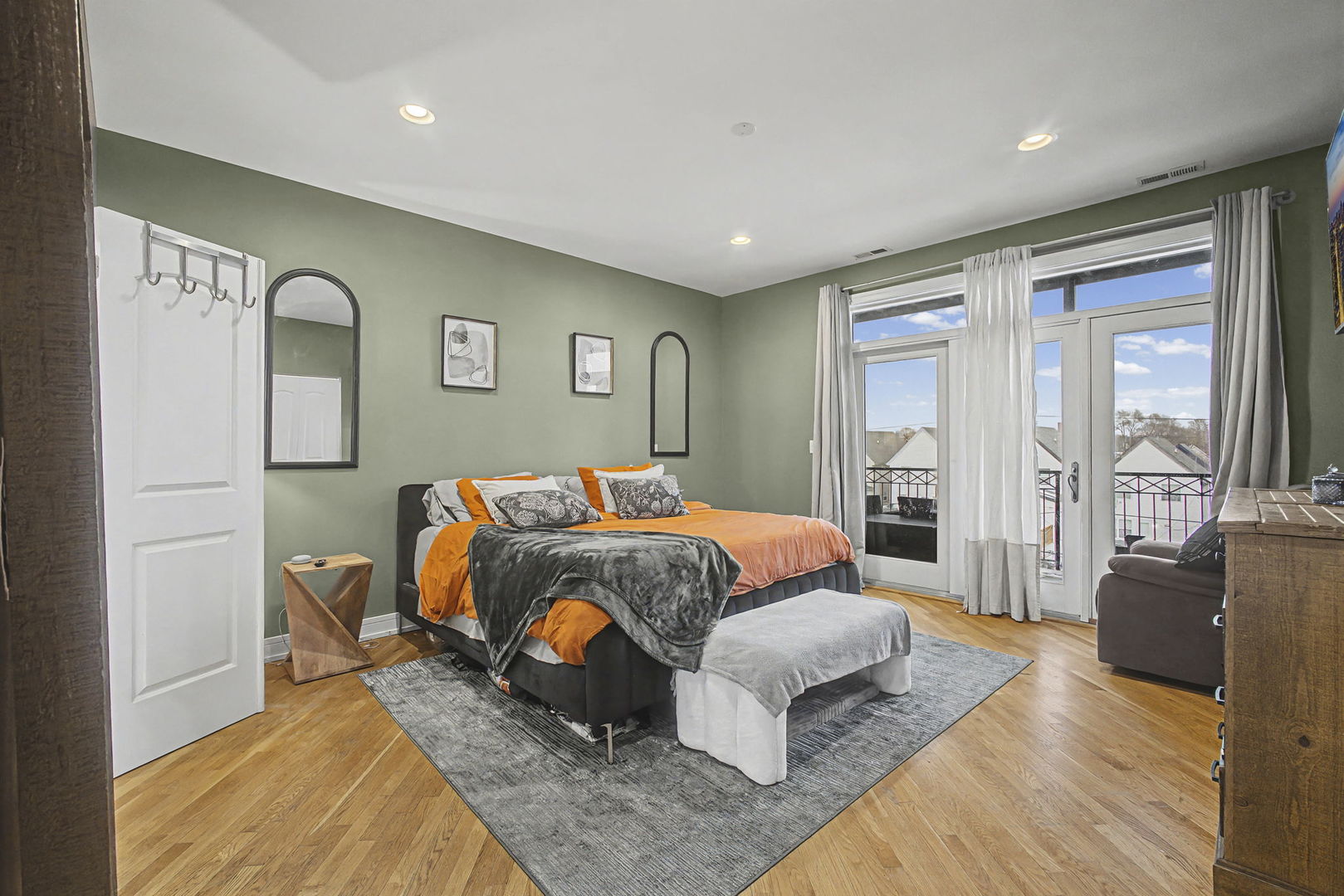 Gallery Image 10