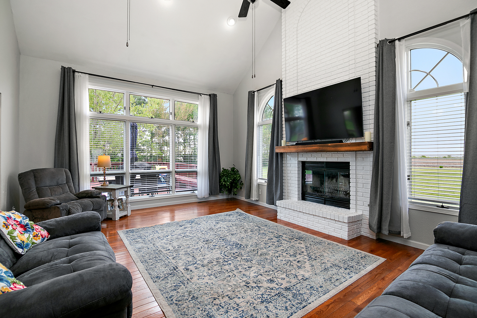 Gallery Image 7
