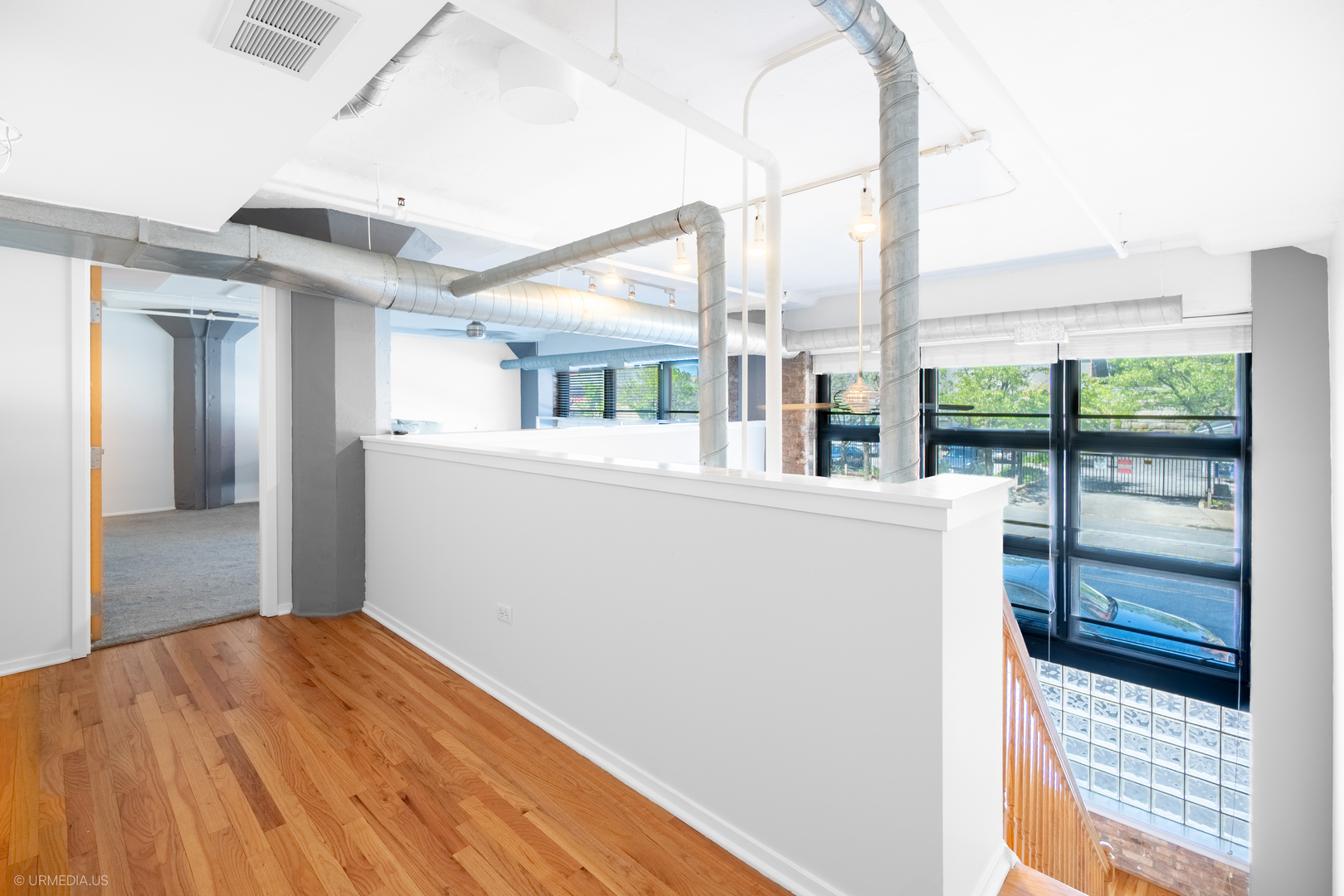 Gallery Image 18