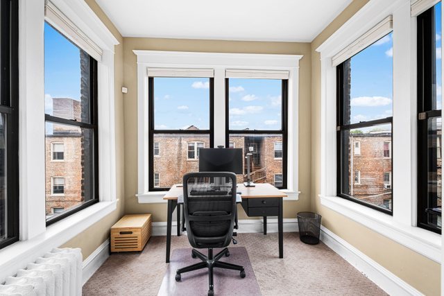 Gallery Image 15