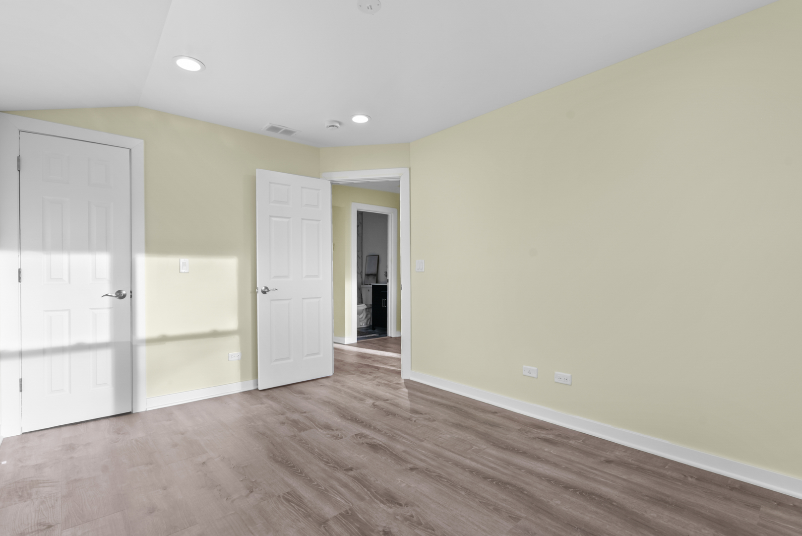 Gallery Image 19