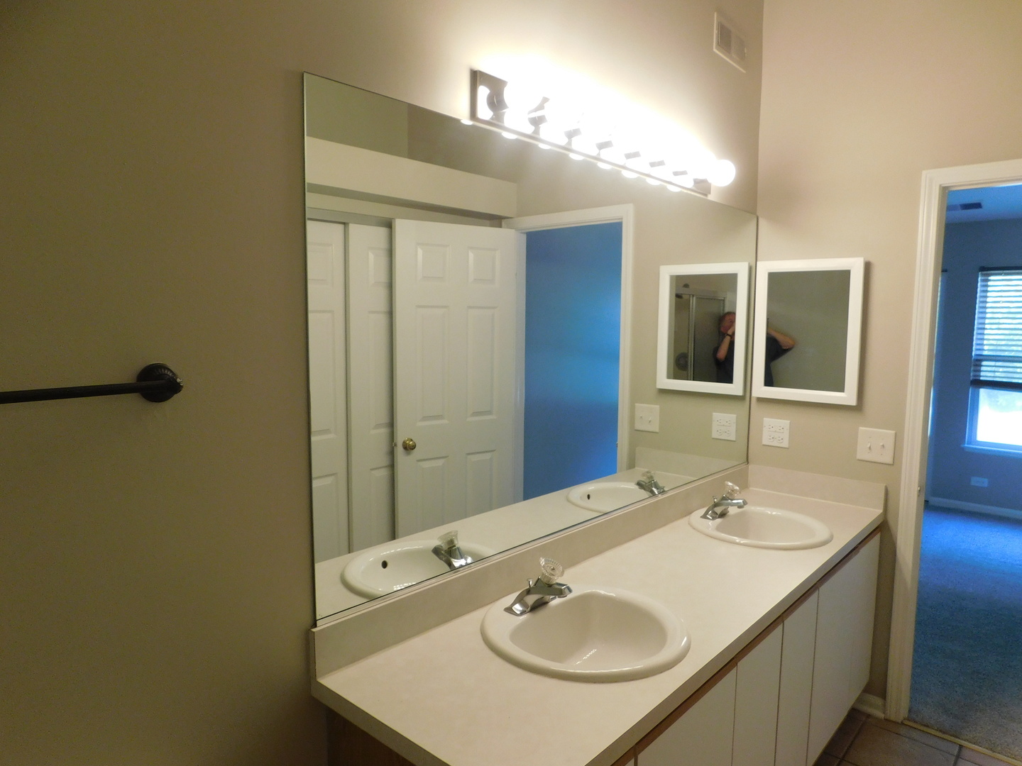 Gallery Image 14