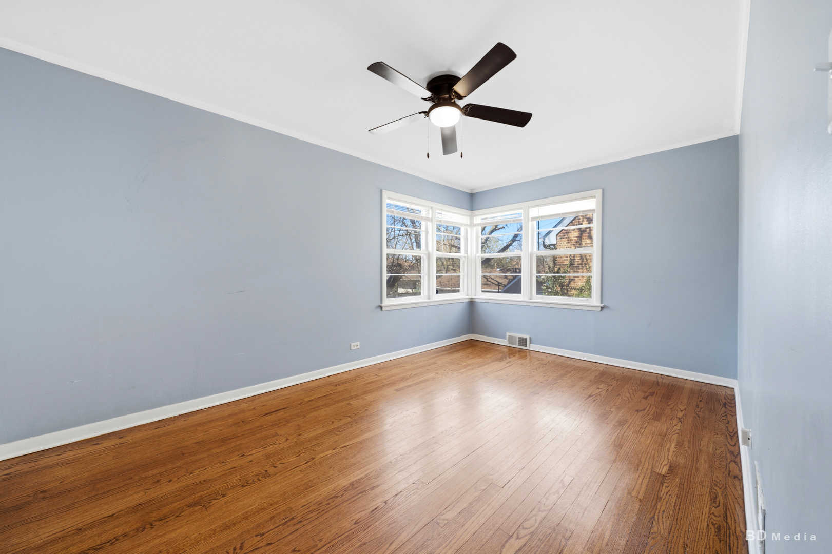 Gallery Image 12