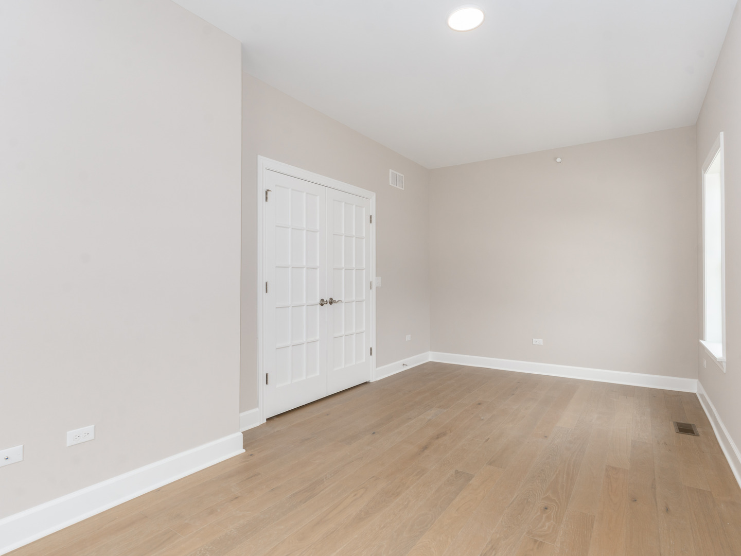 Gallery Image 18
