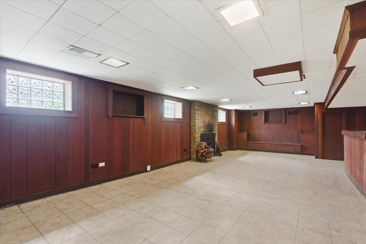 Gallery Image 19