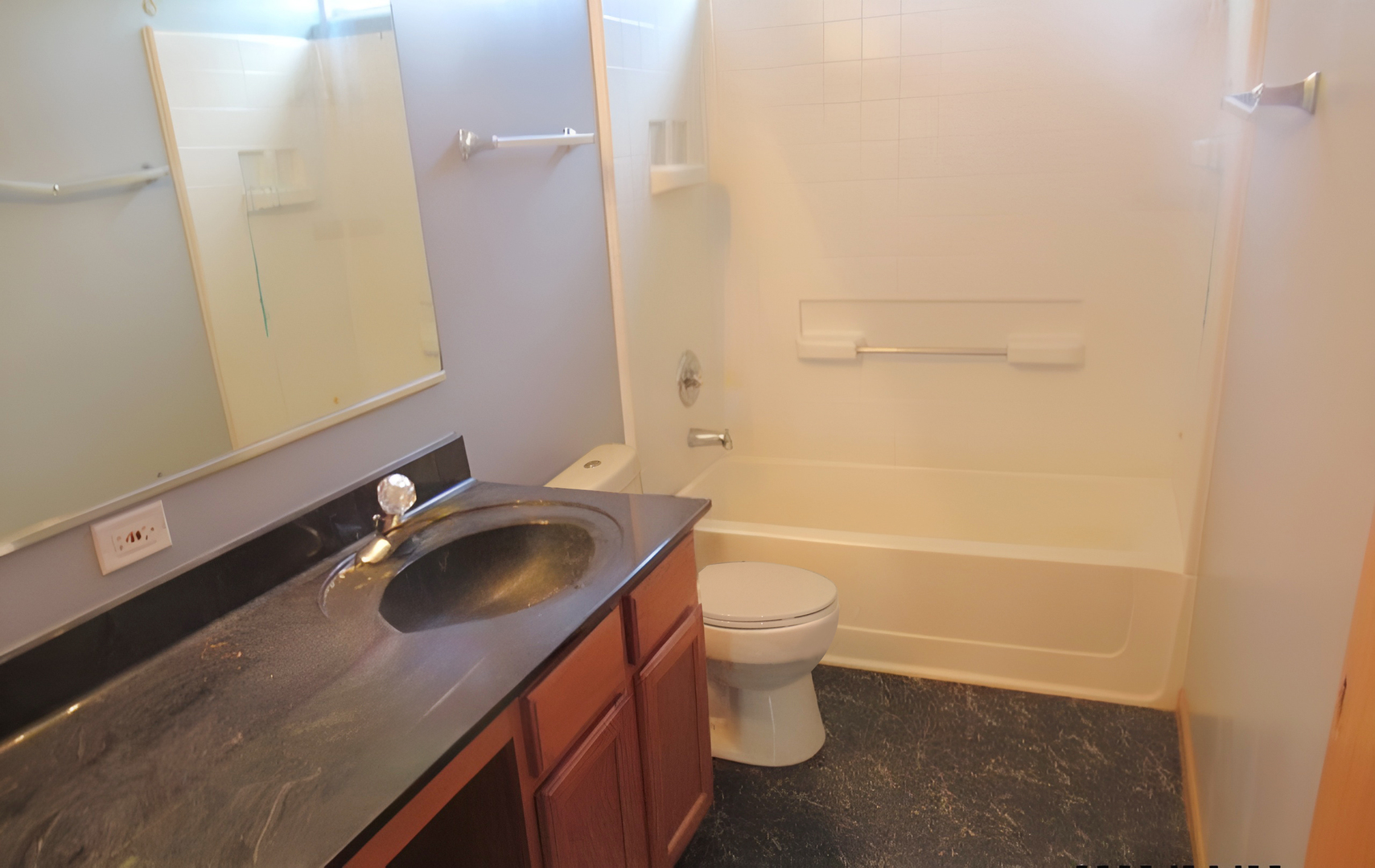 Gallery Image 12