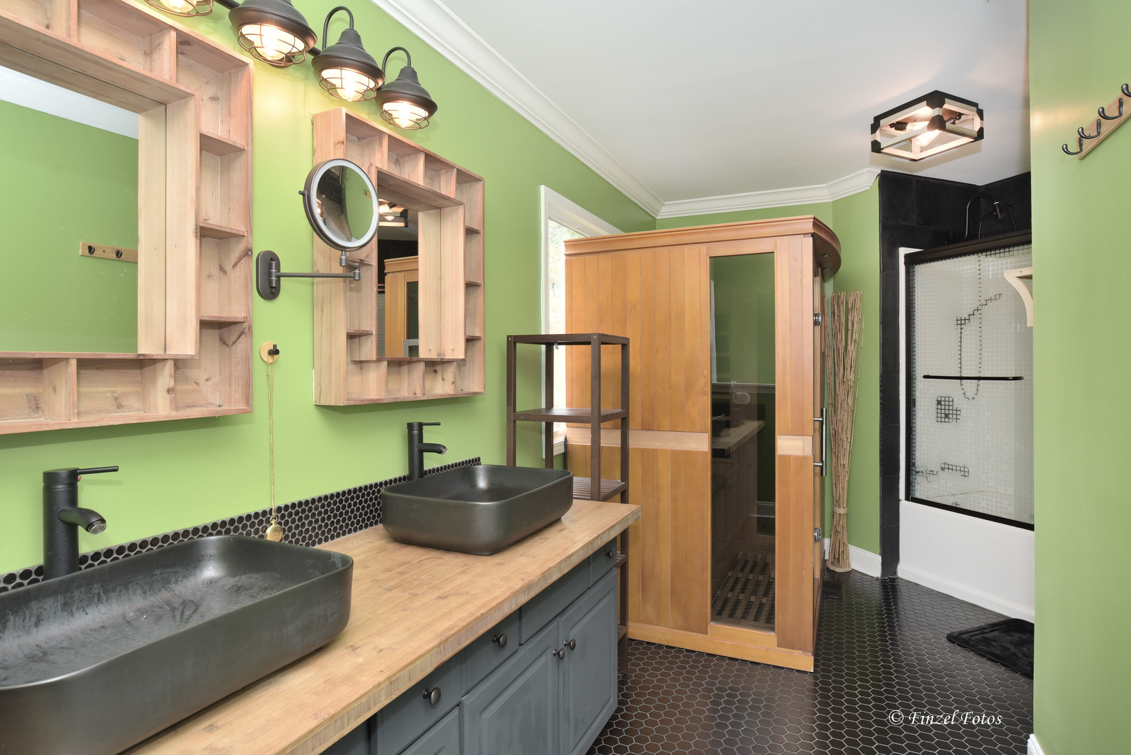 Gallery Image 10