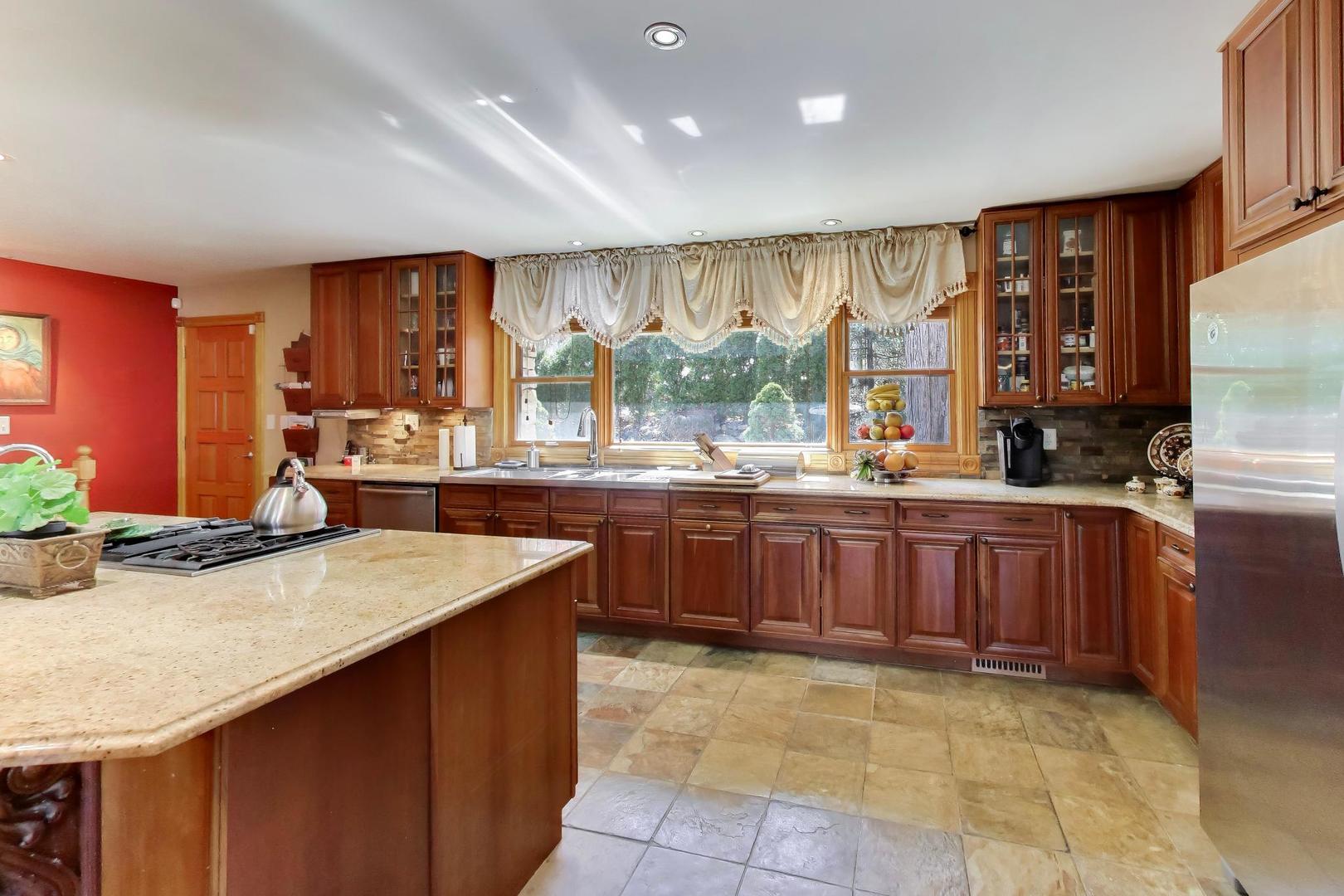 Gallery Image 13