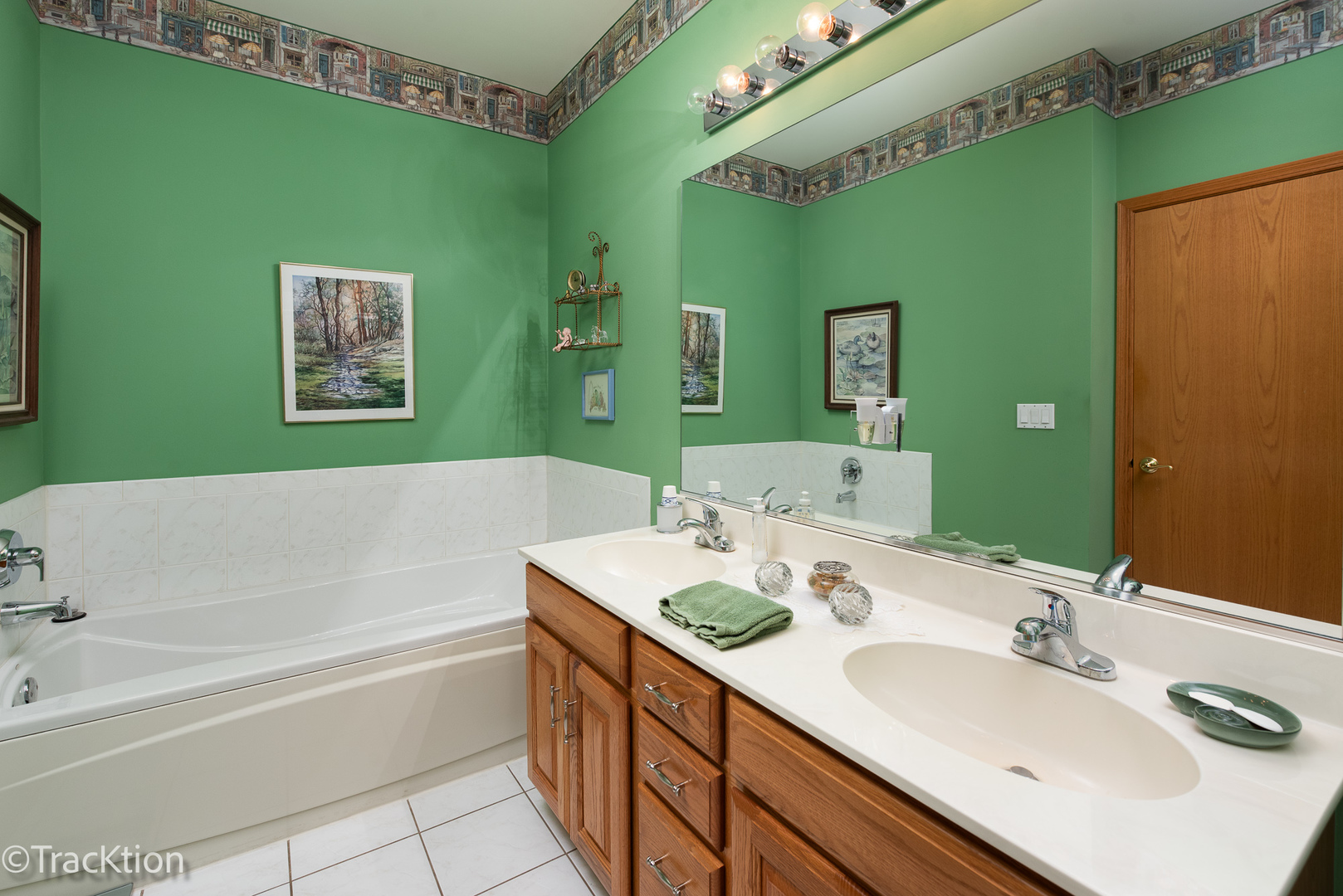 Gallery Image 13