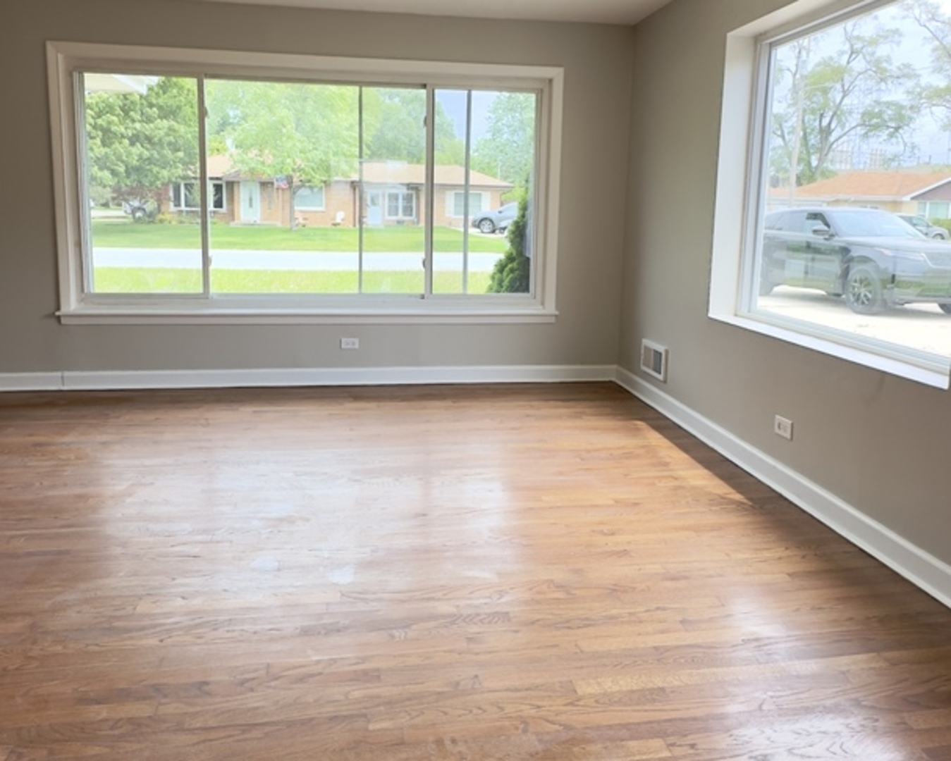 Gallery Image 16