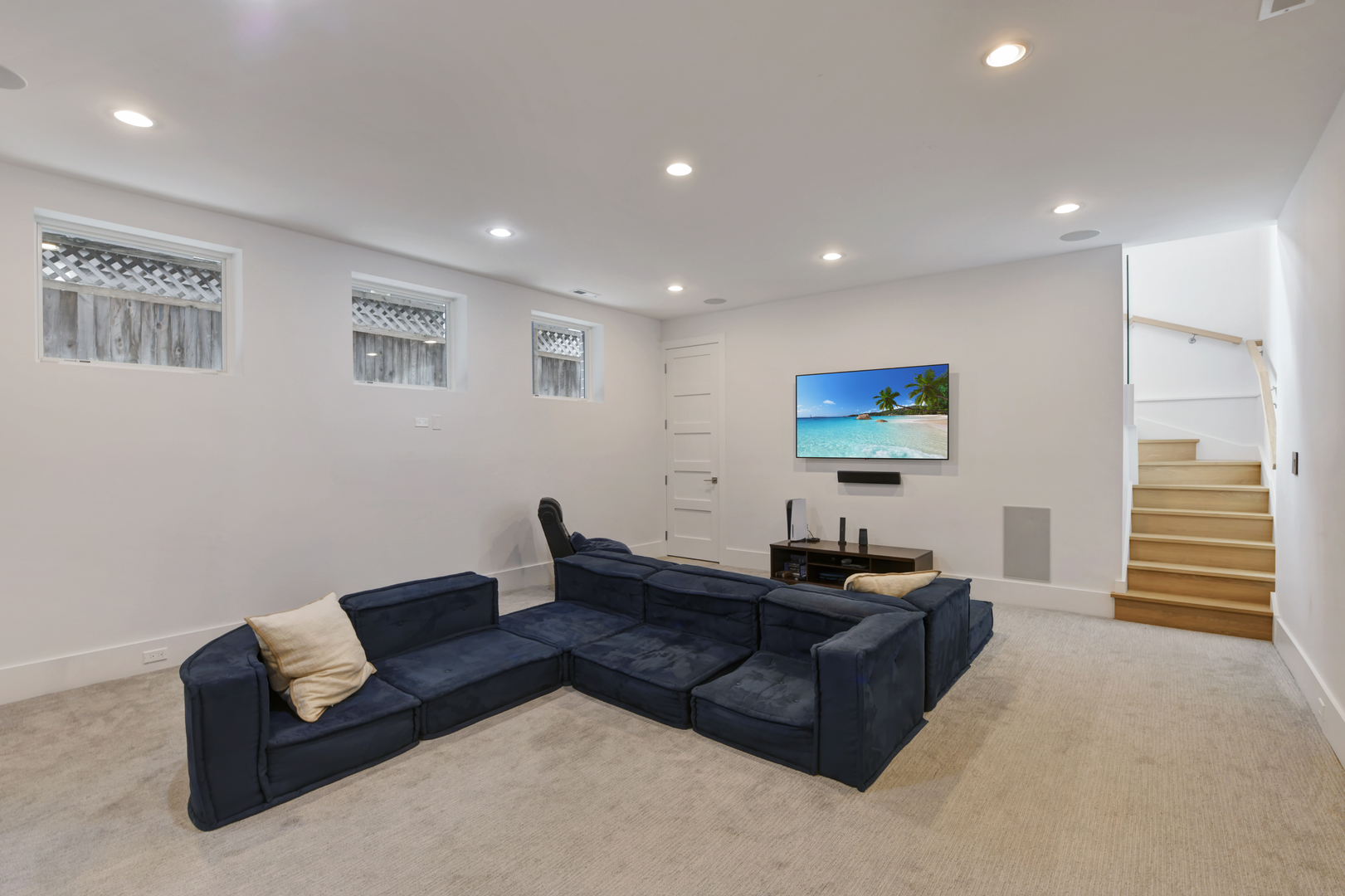 Gallery Image 19