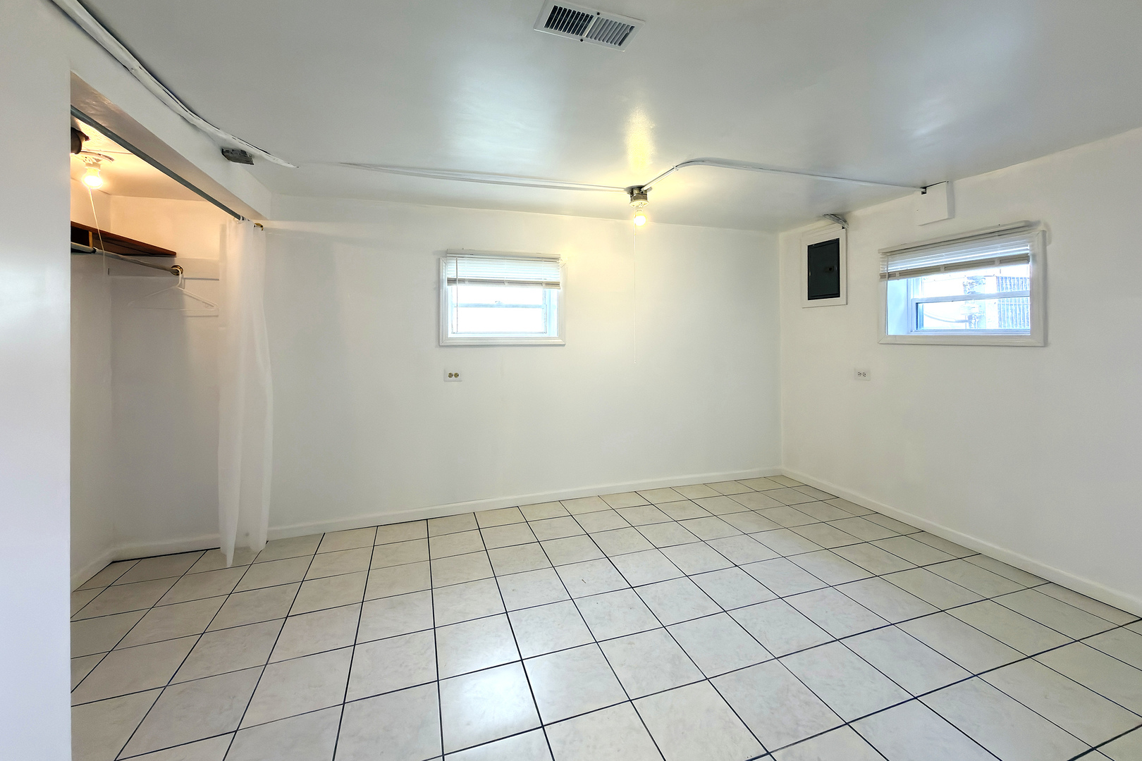 Gallery Image 18