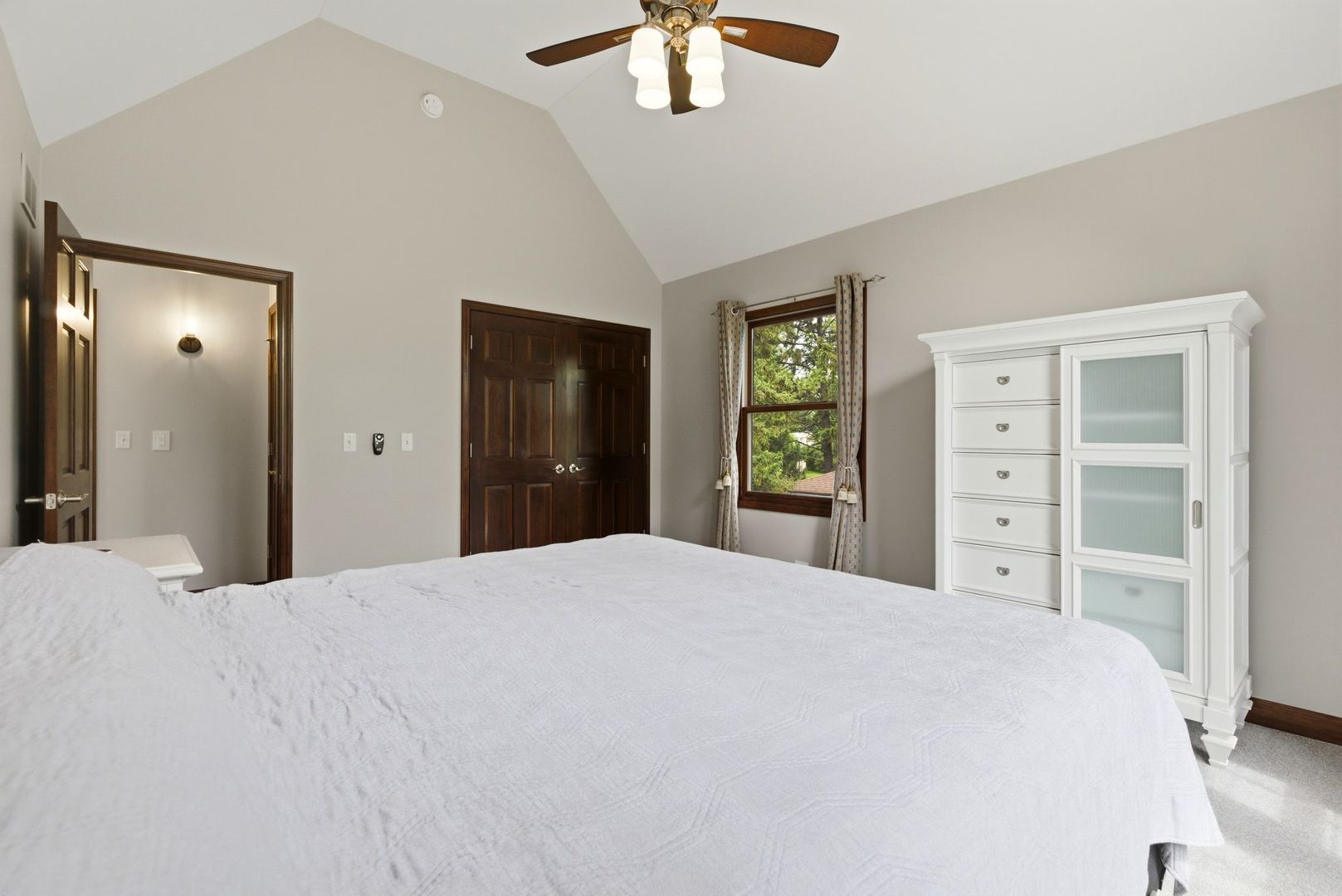 Gallery Image 38