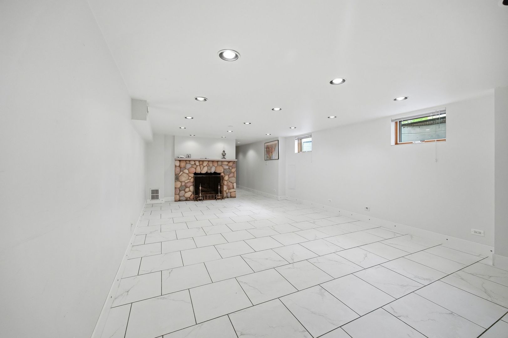 Gallery Image 35
