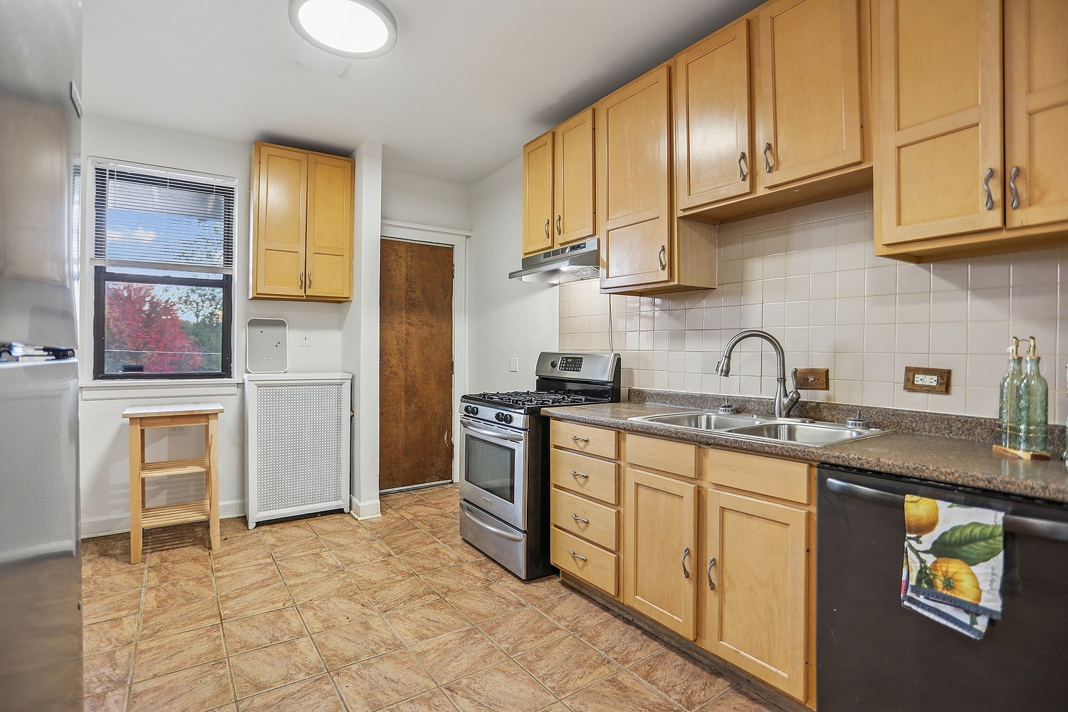 Gallery Image 13