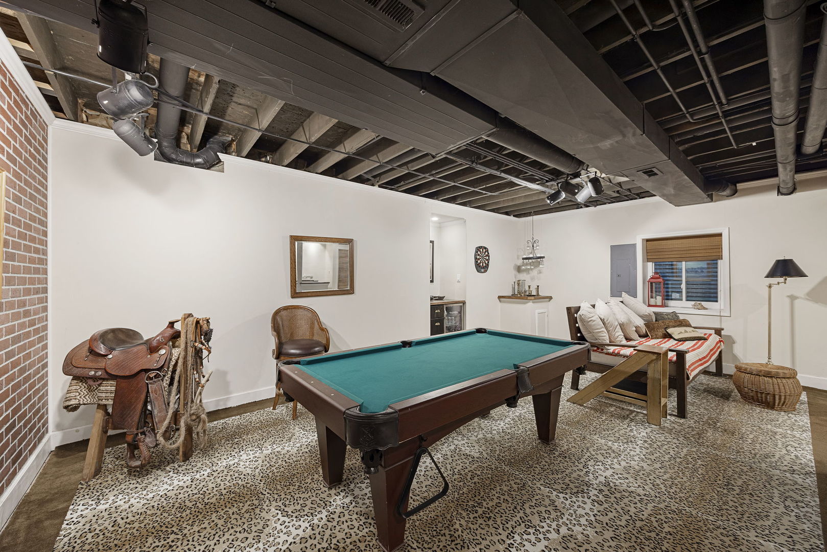 Gallery Image 19