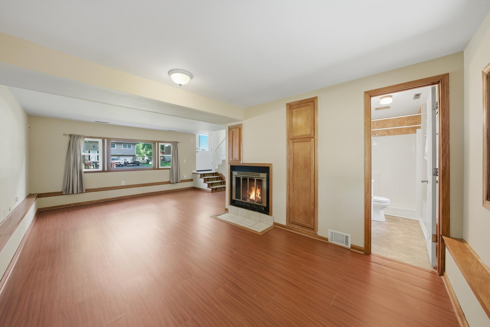 Gallery Image 13