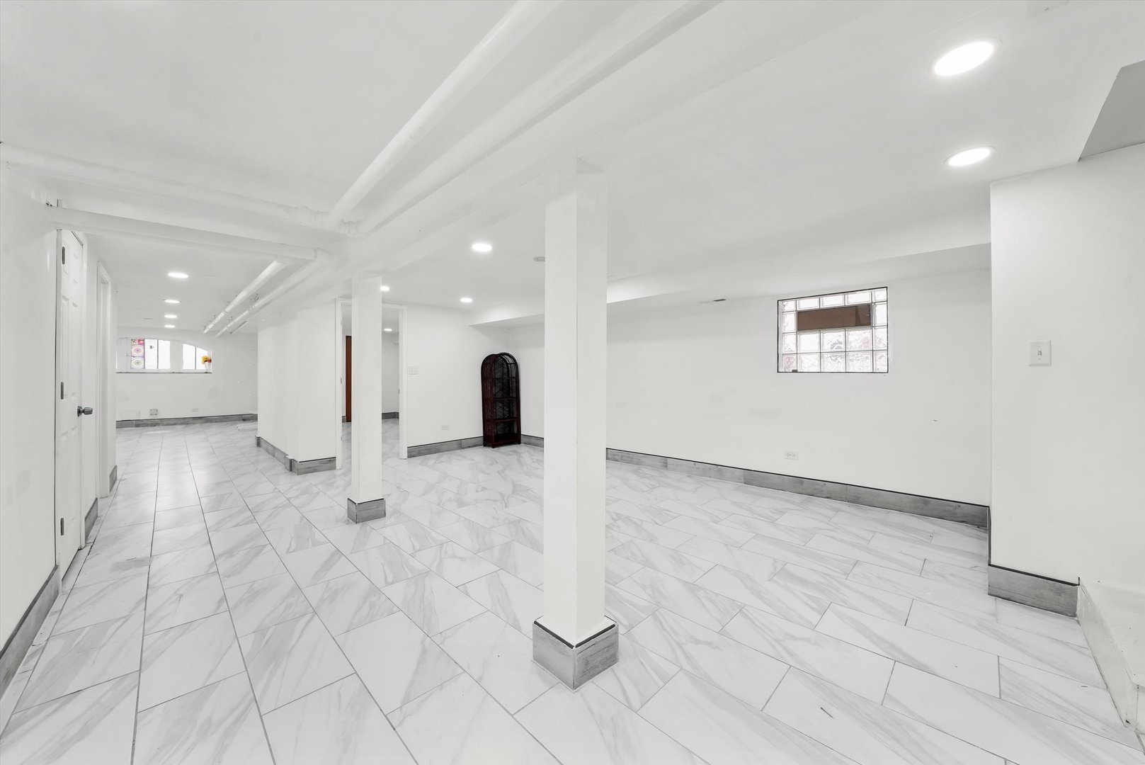 Gallery Image 27