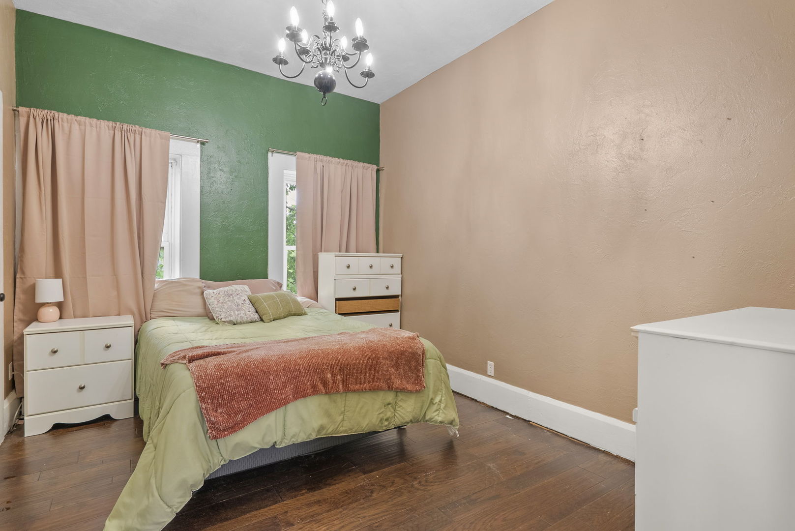Gallery Image 7