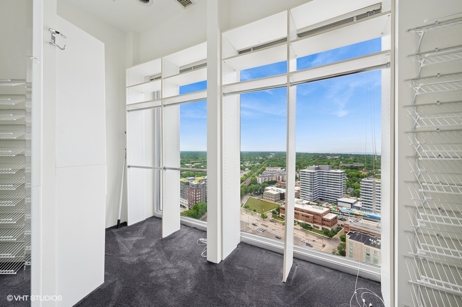 Gallery Image 18