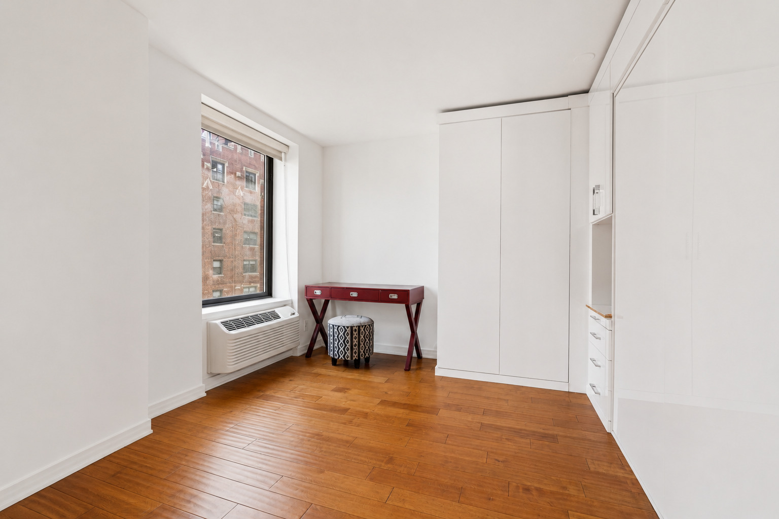 Gallery Image 17
