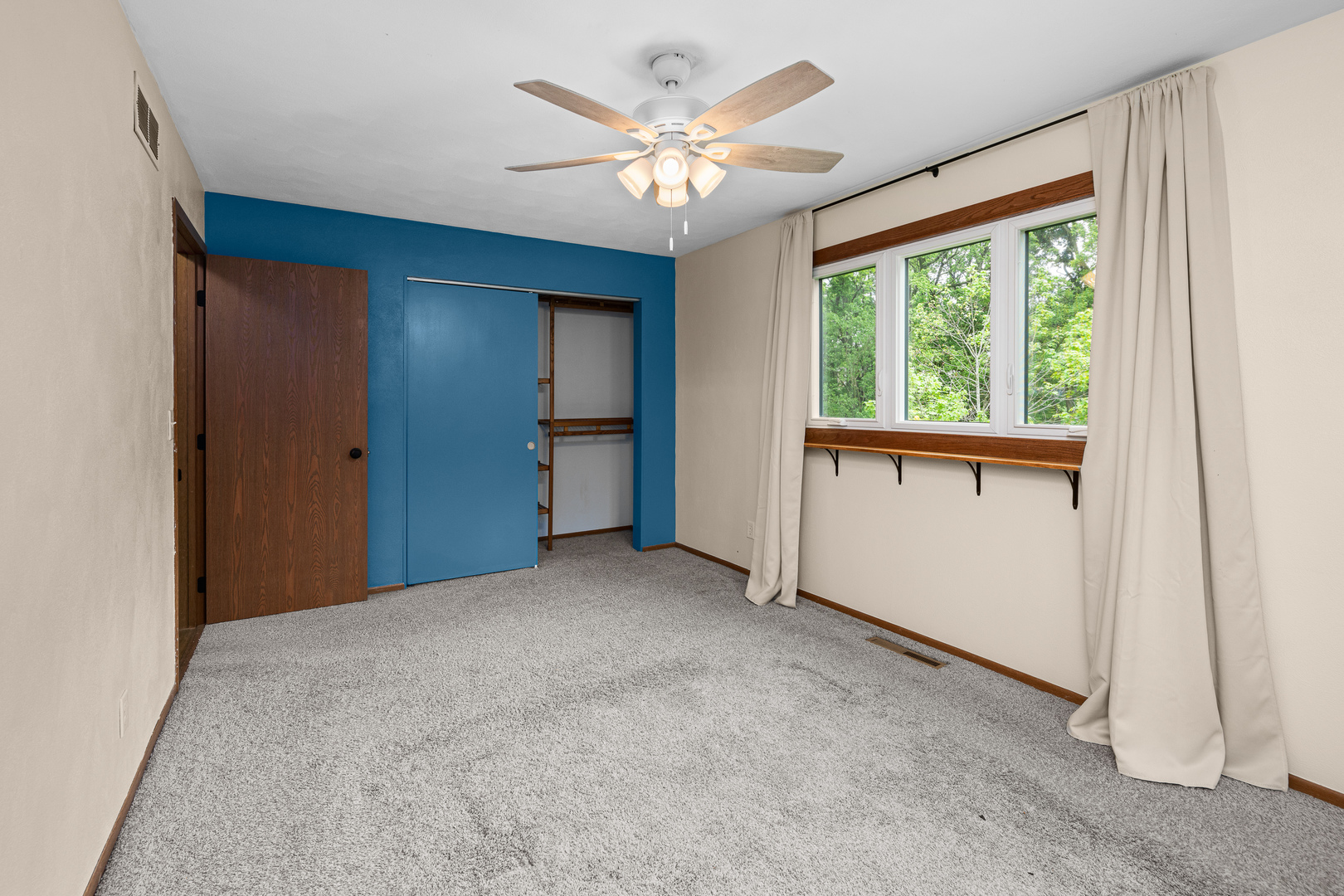 Gallery Image 17