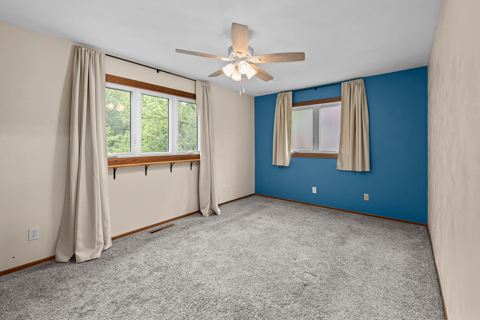 Gallery Image 18