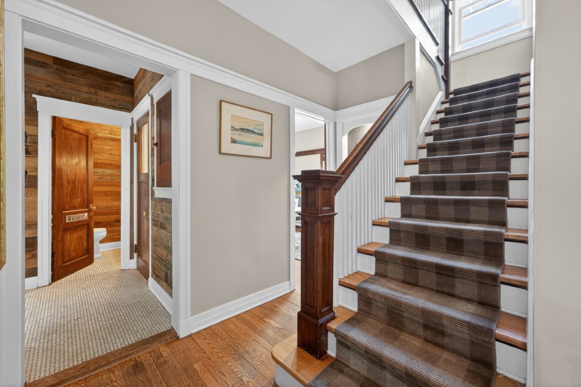 Gallery Image 13