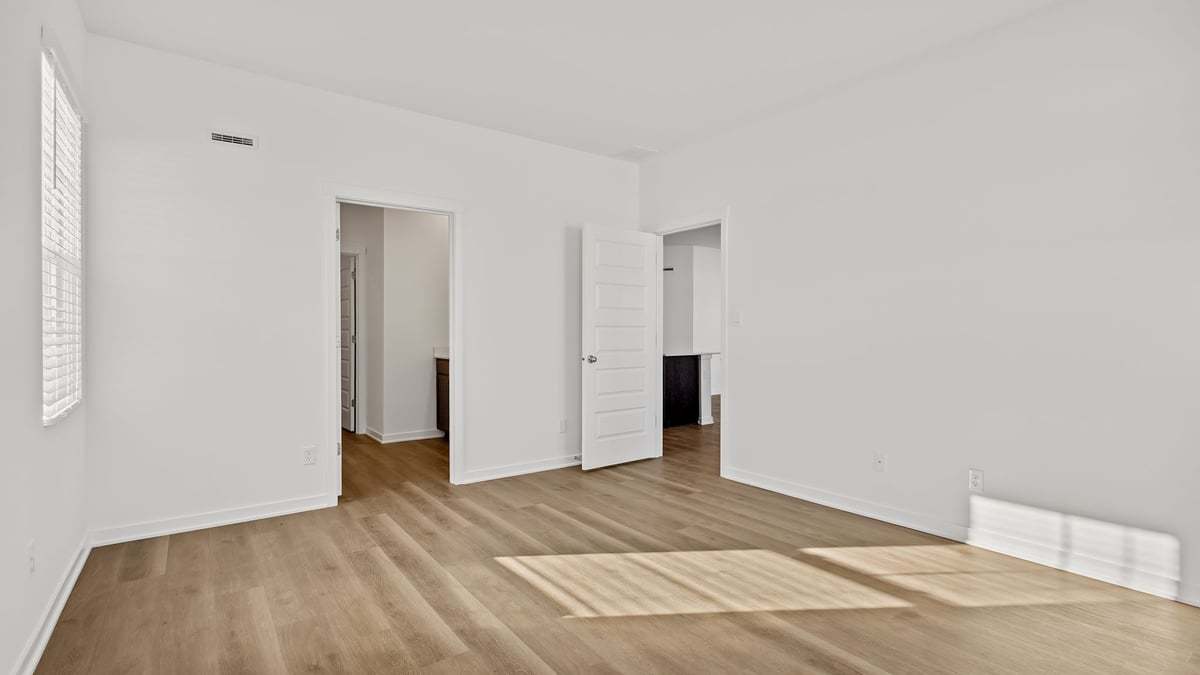 Gallery Image 18