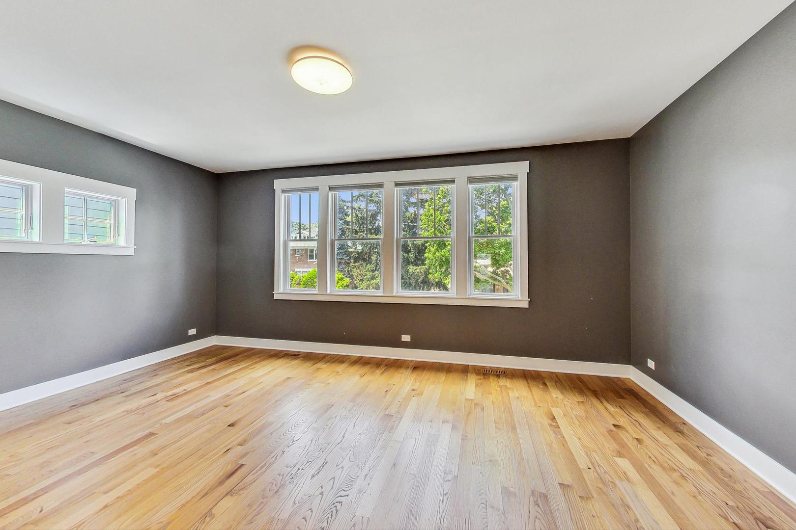 Gallery Image 15