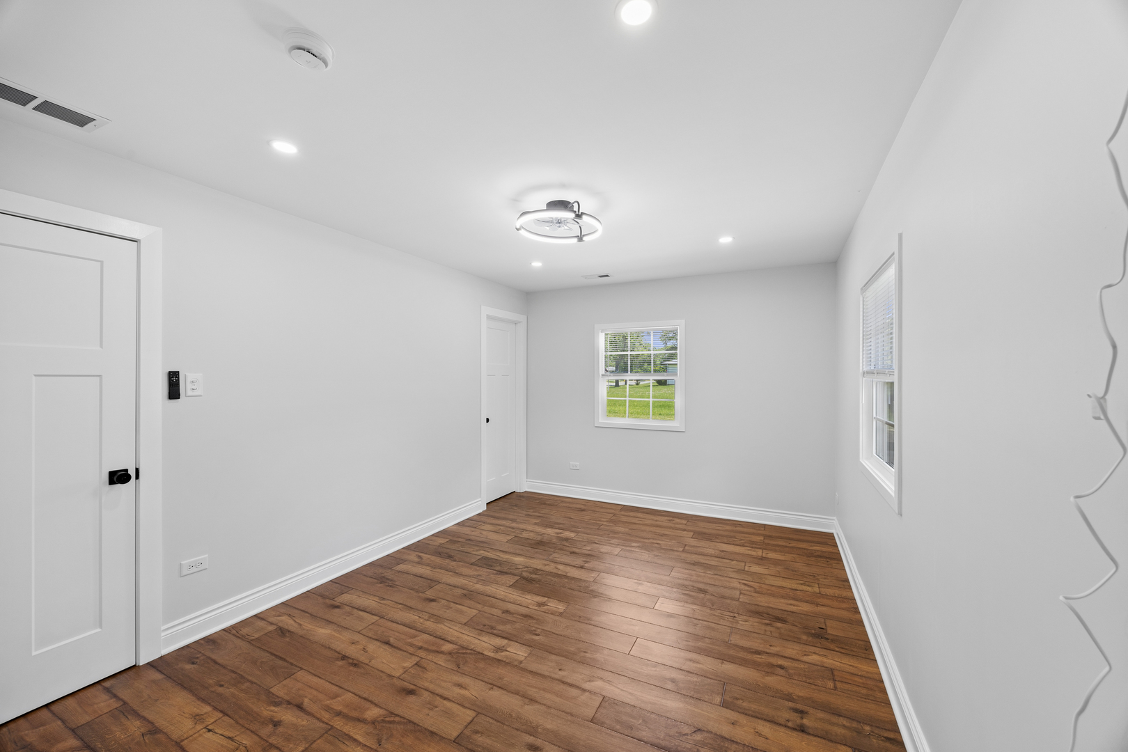 Gallery Image 16