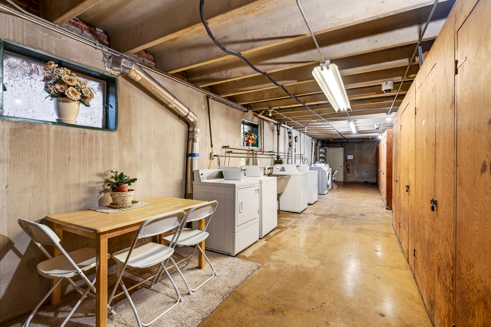 Gallery Image 19