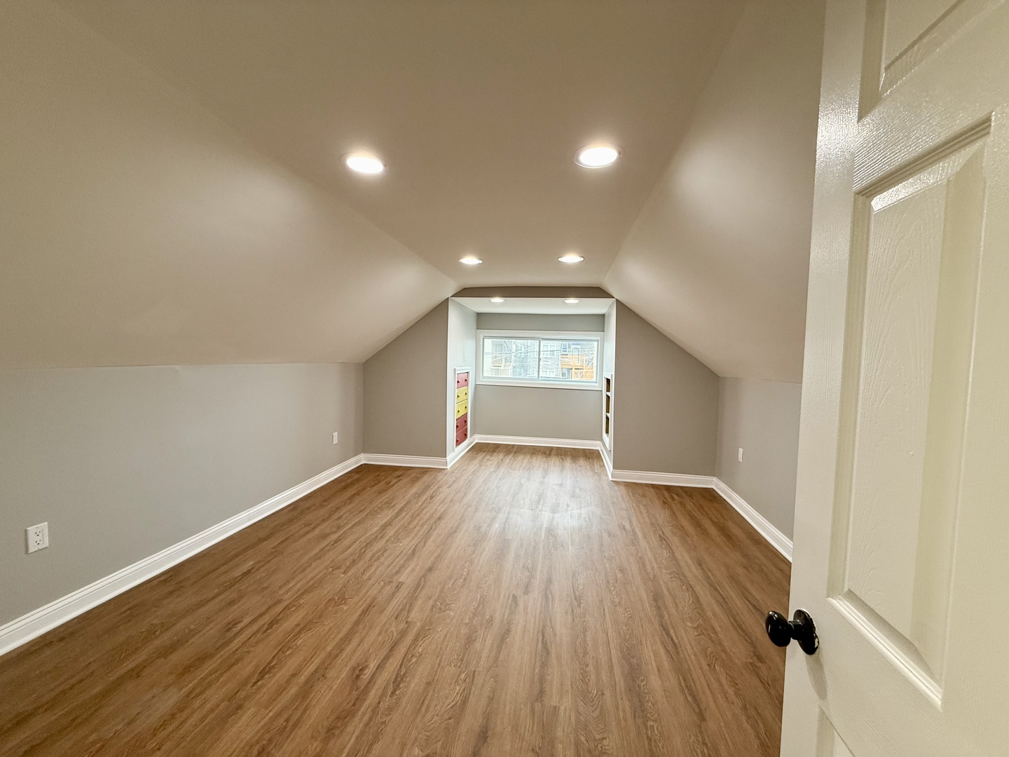 Gallery Image 19