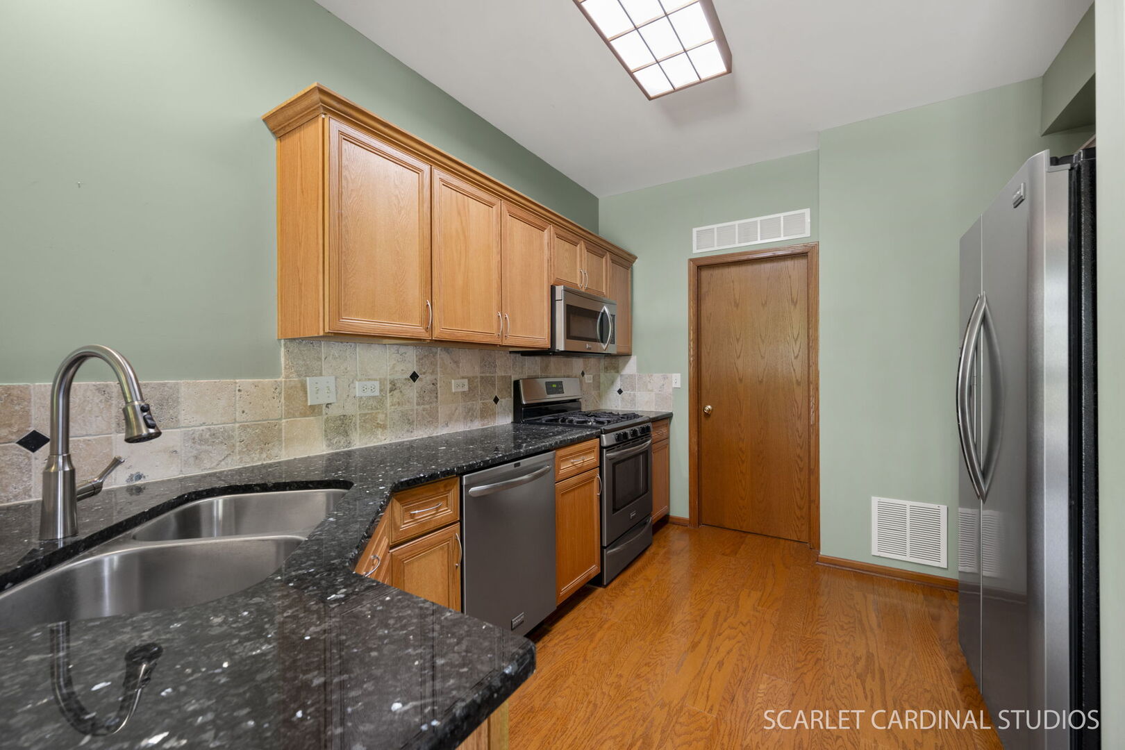 Gallery Image 12