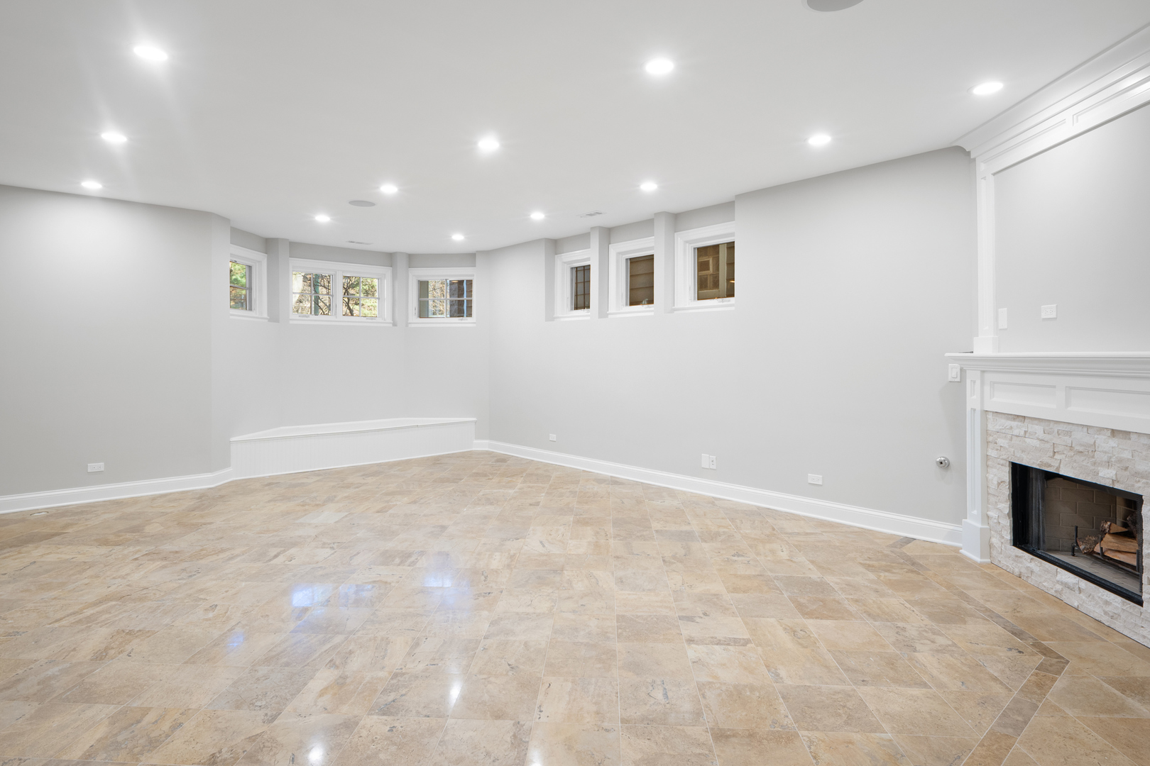 Gallery Image 31