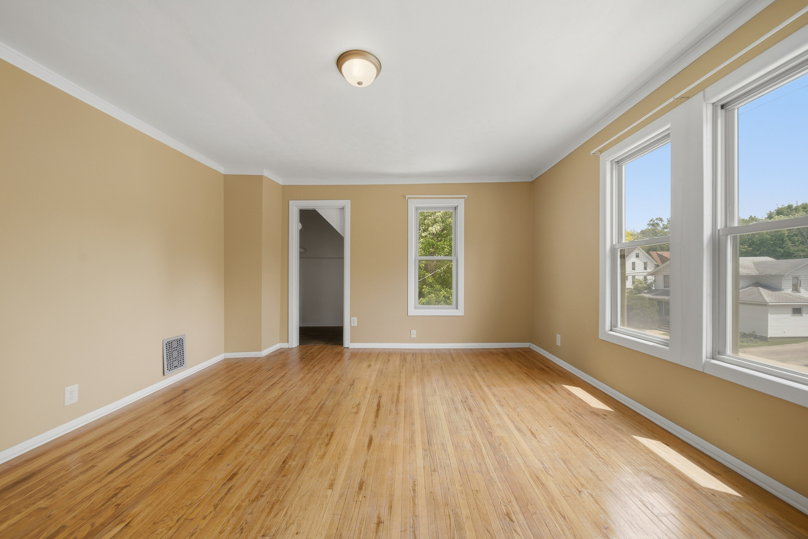Gallery Image 19