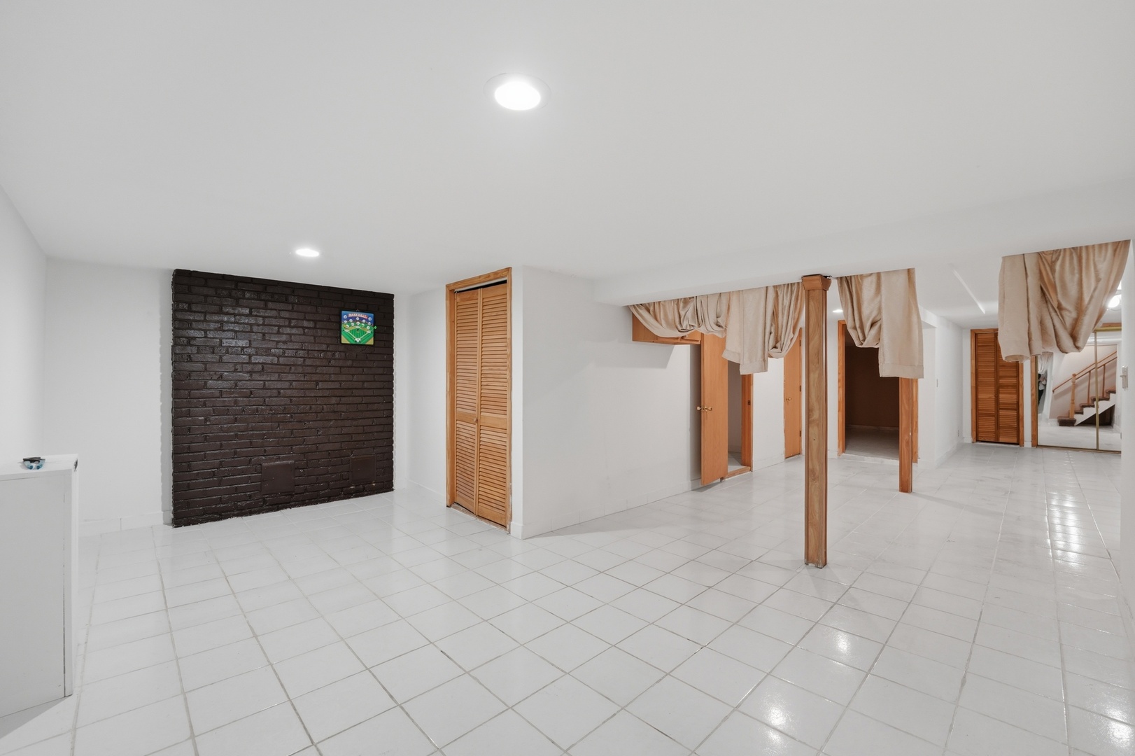 Gallery Image 19